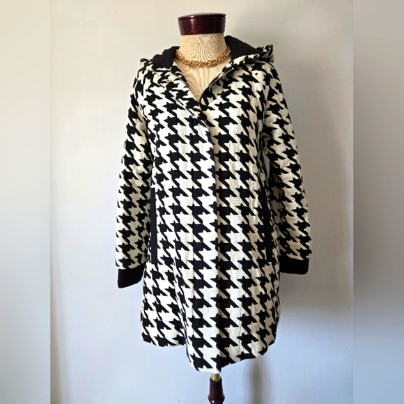 Zara Trafaluc Black and White Houndstooth Women's Coat. Size Small - Picture 2 of 15